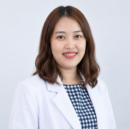 Dr. Natnicha Kanlop